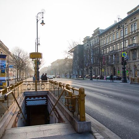 Home, Far Away From Home Budapest Exterior foto